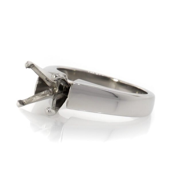 Solitaire Ring Mounting