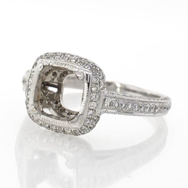 Fancy Shape Halo Ring Mounting