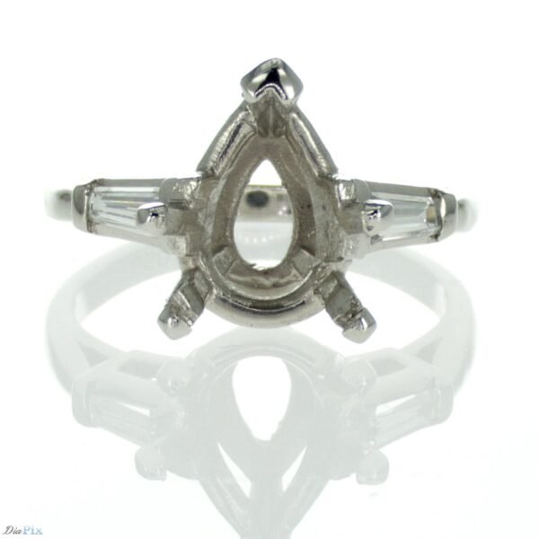 Fancy Shape 3 Stone Ring Mounting