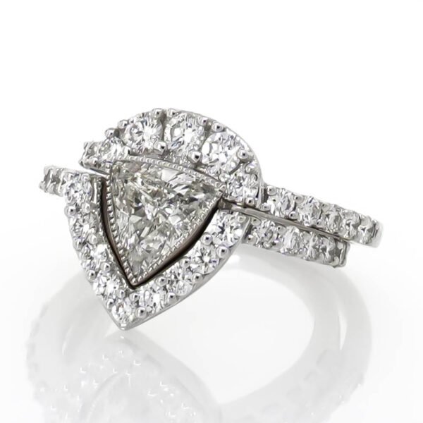 Antique Style Halo Ring