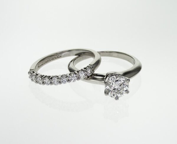 Designer Solitaire Ring