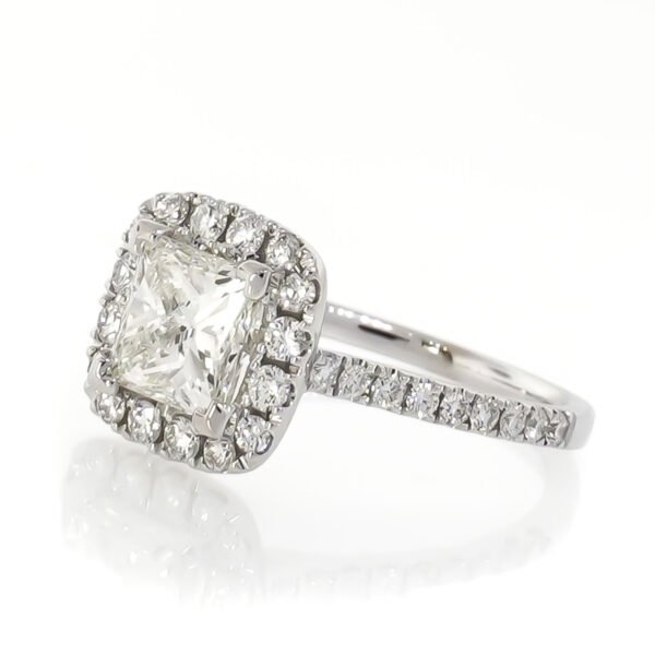 Fancy Head Halo Ring Mounting