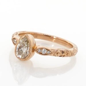Fancy Head Accented Ring