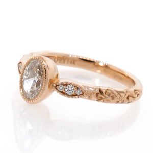Fancy Head Accented Ring