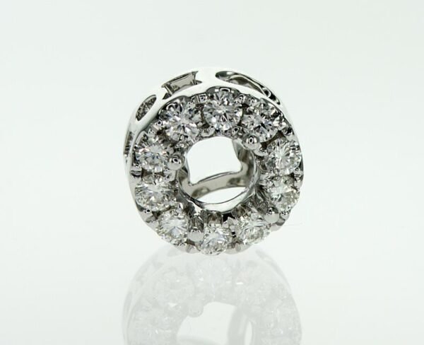 Round Halo Pendant Mounting