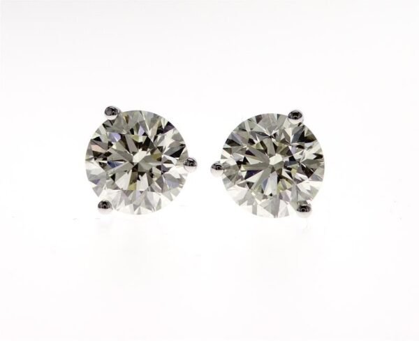 3-Prong Stud Earrings