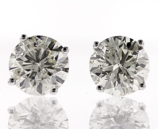 4-Prong Stud Earrings