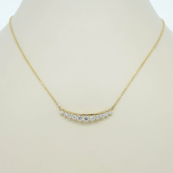 Plate Style Fashion Necklace