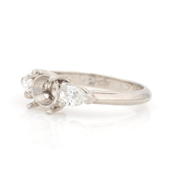 Designer 3 Stone Ring