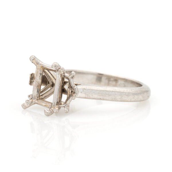 Fancy Shape 3 Stone Ring Mounting