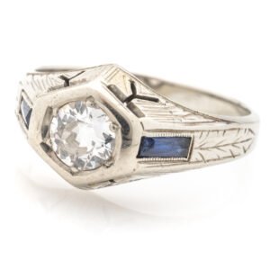 Antique Style Fashion Ring