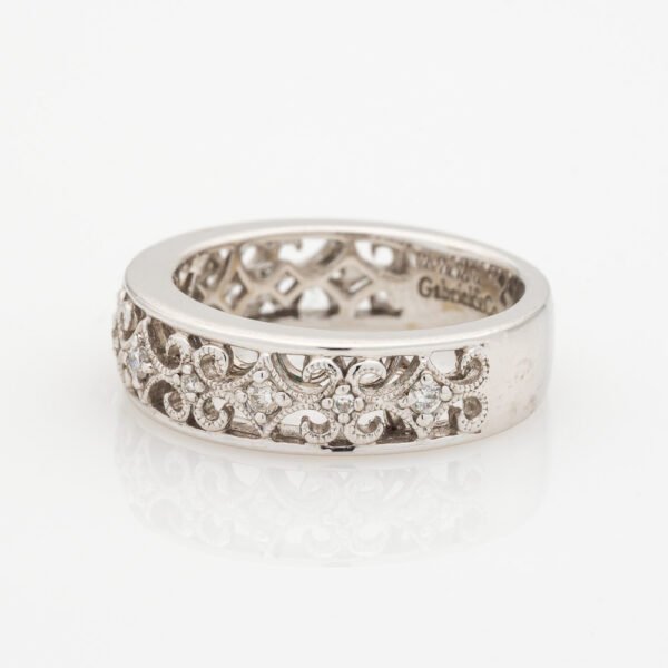 Diamond Fashion Band