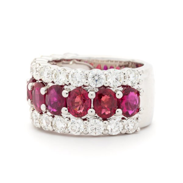 Gemstone Fashion Band