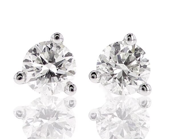 3-Prong Stud Earrings