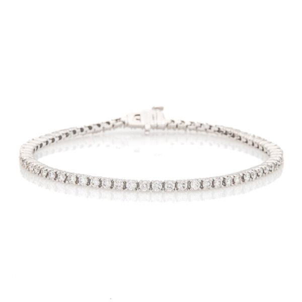 Solid/Rounded Link Tennis Bracelet
