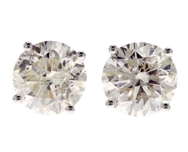 4-Prong Stud Earrings