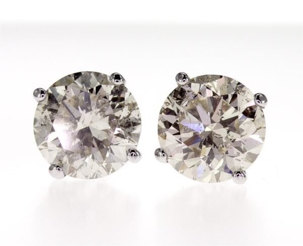 4-Prong Stud Earrings