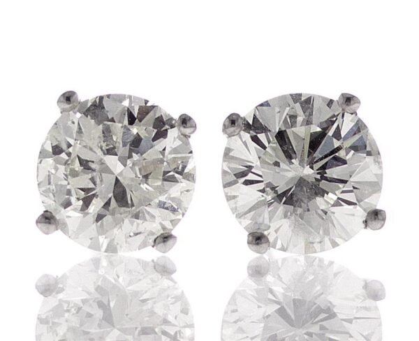 3-Prong Stud Earrings