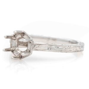 Antique Style Solitaire Ring Mounting