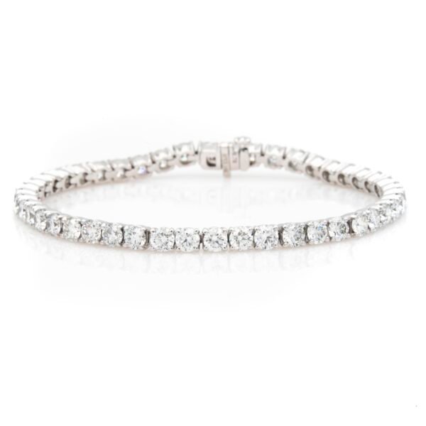 Solid/Rounded Link Tennis Bracelet