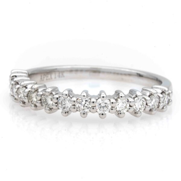 Diamond Fashion Band