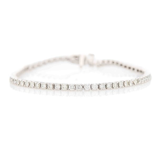 Solid/Rounded Link Tennis Bracelet