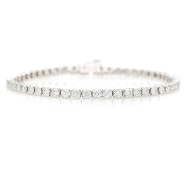 Solid/Rounded Link Tennis Bracelet