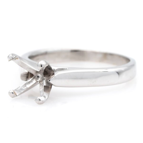 Fancy Shape Solitaire Ring Mounting