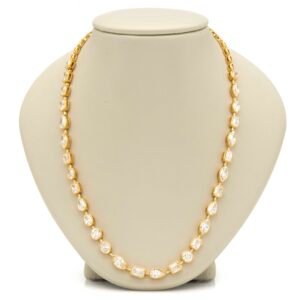 Fancy Shape Fashion Necklace