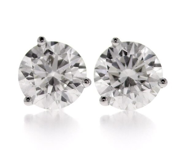 3-Prong Stud Earrings