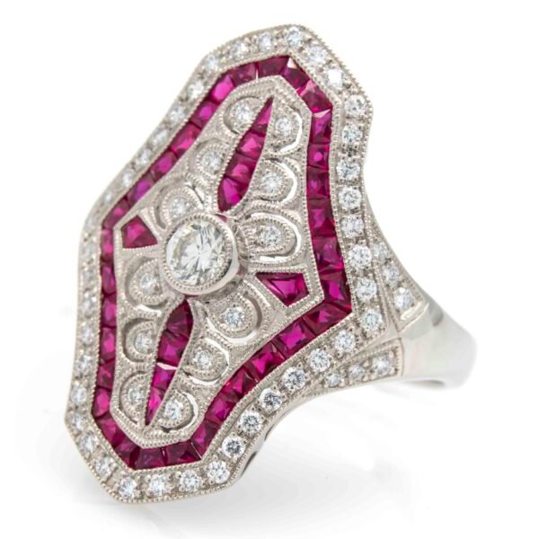 Antique Style Fashion Ring