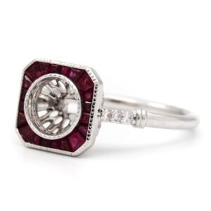 Antique Style Accented Ring
