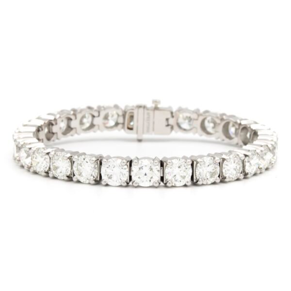Solid/Rounded Link Tennis Bracelet