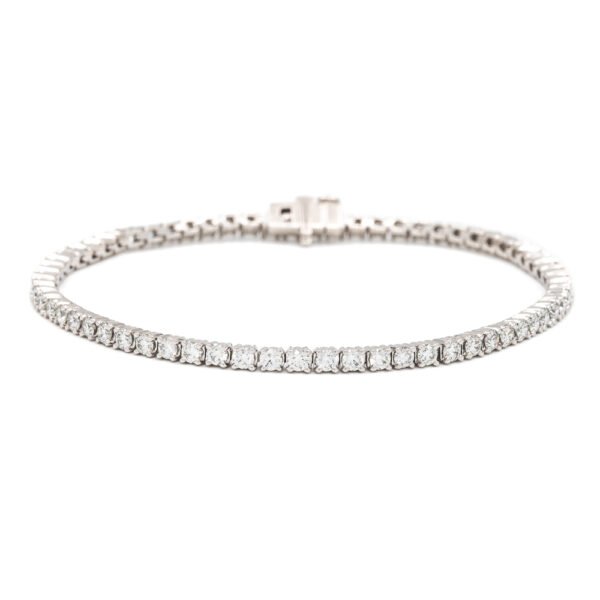 Solid/Rounded Link Tennis Bracelet