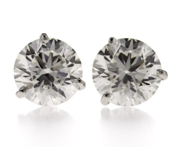 3-Prong Stud Earrings