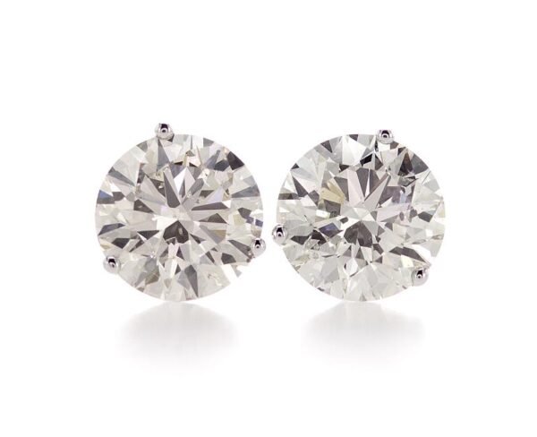 3-Prong Stud Earrings
