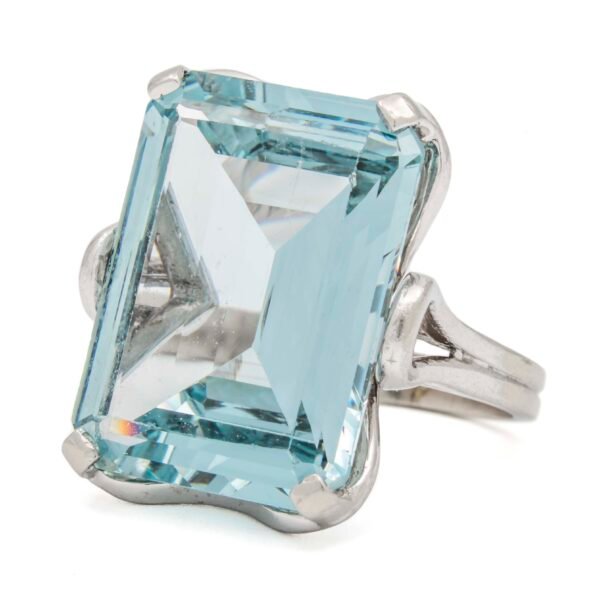 Gemstone Fashion Ring