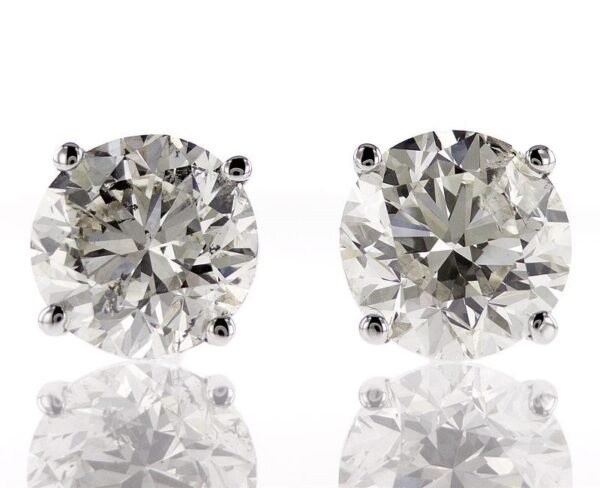 4-Prong Stud Earrings