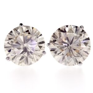 3-Prong Stud Earrings
