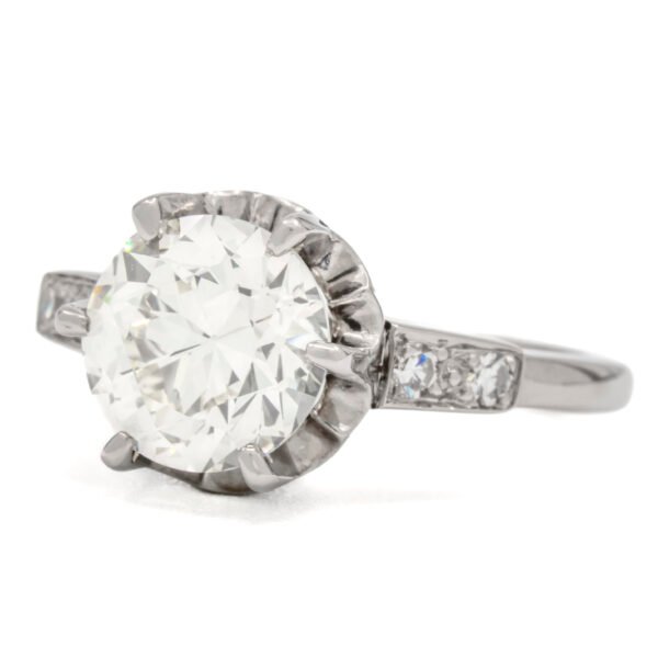 Antique Style Accented Ring