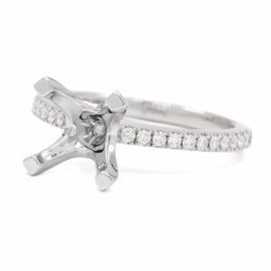 Round Accented Ring Mounting